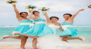 2019 синее простое дешевое новое поступление летние пляжные шифоновые платья подружки невесты вечернее платье с поясом милые складки Short6847163