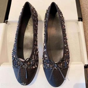 Chanelshoes Balet Flats Chanelpurses buty designerskie buty Paris Flats Buty Kobiety Spring Stroned Oryginalny skórzany poślizg Chanells Buty 194