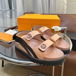 مصمم أحذية Paseo Comfort Sandals الرجال نساء أحذية فاخرة مطاطية البغال المسطحة المتسابقات