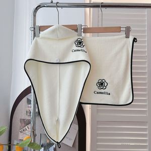 White Shower Caps Women's Shower Set Luxury Flower Designer Brand Towels Night Sleep Bonnet Nightcap