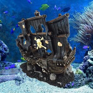 Artificial Aquarium sänkta båtdekoration Fish Tank Ancient Wreck Ship Ornament som gömmer grottan för fiskräka Rock Acuarios Decor 240307