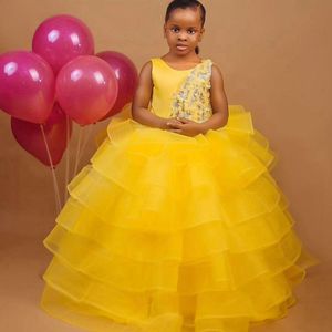 2024 Yellow Flower Girl Dresses First Communion Dress Jewel Tiered Tulle Ball Gowns Queen Birthday Dress Appliqued Lace Beaded For African Nigeria Black Girls NF120