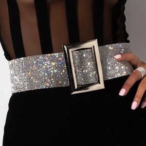 Moda scintillante strass cintura da 110 cm larghezza regolabile cinture per le donne che vendono accessori per feste notturne di alta strada 240311