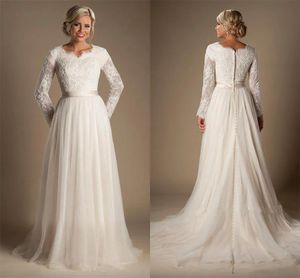 2024 Bescheidenes A-Linien-Hochzeitskleid mit Perlen und Spitze, langen Ärmeln und Knöpfen am Rücken, Chiffon-Brautkleid
