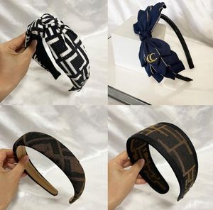 Klassiska pannband Designer Letter Hårband för kvinnor Girl Brand Elastic Casual Fashion Headband Head Wrap Hairjewelry