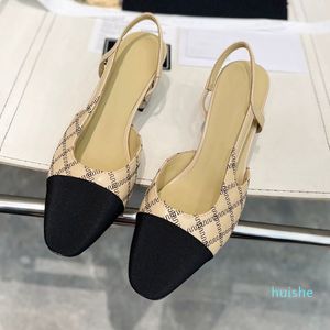 Nuovi sandali da donna con tacco spesso e punta quadrata, suole classiche in vera pelle e scarpe con tacco alto