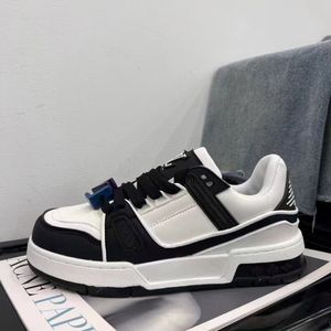 2024 Nuovo Stesso Stile Scarpe Impermeabili Super Morbida Suola Scarpe di Design di Lusso ama Scarpe Sportive da Uomo e da Donna Scarpe Comode Scarpe Traspiranti c2