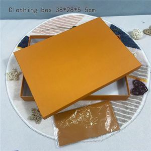 Designer-Geschenkbox in Orange, klassisches Logo, Parfüm, Hemd, T-Shirt, Schal, Geldbörse, Verpackung, Box, Handtasche, Band, Karte, Geschenkverpackung, Geschenkpapier