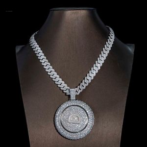 Qianjian Hip Hop Personalizado Moissanite Diamante Gelado Letra Sier Pingente Redondo