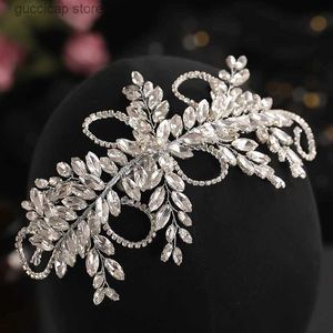 Tiaras Classic Crystal Wedding Headwear Rhinestone Hairband Bridal Hair Accessories Headdress Bridal Crown Dinner Party Accessories Y240319