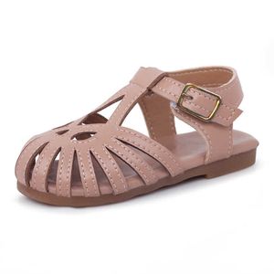 HBP Non-Brand Großhandel Sommer Gladiator Strand Flache Junge Mädchen Kleinkind Rutschen Leder Kinder Gelee Kinder Baby Sandalen