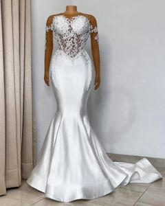 Vit sjöjungfrun spets eleganta bröllopsklänningar pärlor med tofsar långa ärmar applicerade brudfestklänningar vestido de novia
