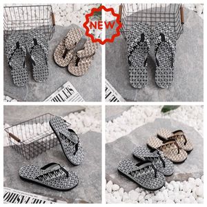 Designer-Hausschuhe für Damen, Sommer-Absatz-Sandalen, Hausschuhe, bedruckt, wasserdichte Hausschuhe, Plateau-Hausschuhe, Strandsport-Flip-Flops, GAI, rutschfeste Mode