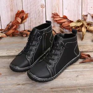 Casual Shoes Retro Ankle Boots Women Autumn Round Toe Flat Water Proof Lace Up Punk Short Female