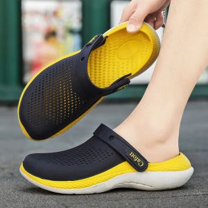 Сапоги Slippers вырезание засоры туфли мода мужски для женщин сад сандалии удобство для ванной комнаты женские сандалии.