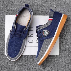 Boots Trend Men Canvas Shoes Brand Lightweight Mens Loafers Breathable Men Casual Shoes Slip on Cloth Male Driving Shoes