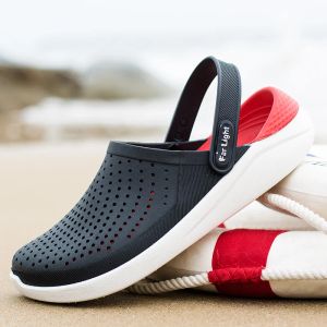 Tillbehör 2022 Hot Sale Brand Clogs Män Kvinnor Sandaler Casual Beach Shoes Eva Lightweight Sandaler Unisex Shoes Summer Flip Flops Slippers