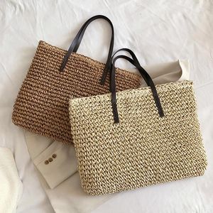 Drawstring Women Handbag Summer Beach Bag Rattan Woven Handmade stickat halm stor kapacitet Totes Läder axel Böhmen