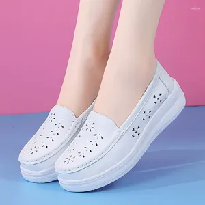 Casual Shoes Spring Soft Bottom Hollow Breathable Deodorant Anti-slip Flat Thick White Work