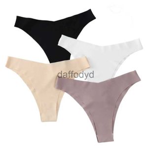 Women's Panties Seamless Panties Women Ice Silk Underwear Low Waist V-Waist Briefs Cotton Crotch Breathable Quick-Drying Sports Underwear 240319