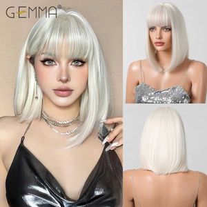 Synthetic Wigs GEMMA White Blonde Bob Wig with Bangs Synthetic Short Straight Wigs Natural Cosplay Party Hair Wig for Women Heat Resistant 240329