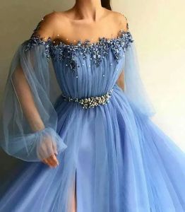 Fairy Sky Blue Prom -klänningar Appliques Pearl A Line Jewel Poet Long Sleeves Formella aftonklänningar Front Split Plus Size Vestidos DE