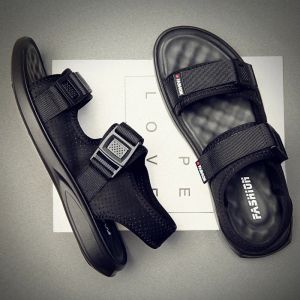Stövlar strand sandaler män sommarskor 2022 man svarta sandaler platt tjock sula nonslip het försäljning ins mode märke manliga skor a1274