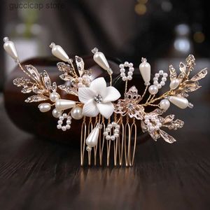 Tiaras New Ceramic Flower Crystal Wedding Hair Hombs 신부 헤드 ​​피스 Tiara Gold Color Handmade Hairpins 웨딩 헤어 액세서리 Y240319