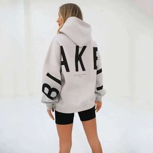 Kadın Hoodie Girl Sweatshirts Tasarımcı Sweatshirt Kadın Terzini Günlük Mektup Baskı Sweatshirt Kadın Moda Y2K Street Wear Sonbahar Kış Bayanlar Kazak