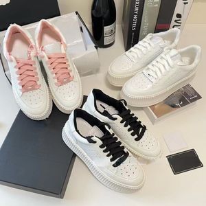 Marke dicke Sohlen weiße Schuhe Damen Leder Schnürschuhe atmungsaktive Casual Sneakers Sommer