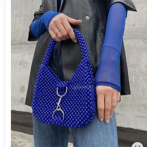 TOTES INSファッション高品質の手作りのビーズの女性バッグカスタマイズされたニッチデザイン織り汎用性のあるレトロハンドバッグ