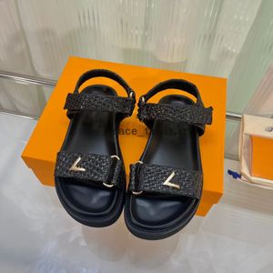 Дизайнерские тапочки SUNSET COMFORT Сандалии на плоской подошве Тапочки FLAT MULE Классные стильные шлепанцы с 2 ремешками Регулируемая золотая пряжка Женские пляжные сандалии на резиновой подошве 3.7 03