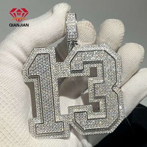 Iced Out Hip Hop Custom vergoldeter Sier-Diamant-Buchstaben-Moissanit-Zahlen-Anhänger