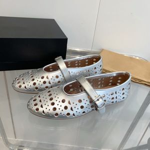 Płaskie dno sukienki buty designerskie buty kobiety okrągłe palce butów z naszeczką luksus skórzany nit marynki buty mary jane wygodne impreza baletowa