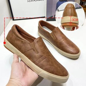 Stiefel Leder Casual Schuhe Männer bequeme Herrenlehre Wohnungen Sneakers Männer rutschen auf faulen Fahrern Männer Schuhe Zapatillas Hombre