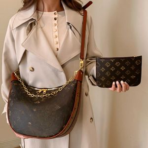 Najlepsze luksusowe designerskie torby pętlowe torby rogaliki ramię hobo designer torebka moda kosmetyka półksiężyca bagietka torebka crossbody metalowa kolekcja łańcucha