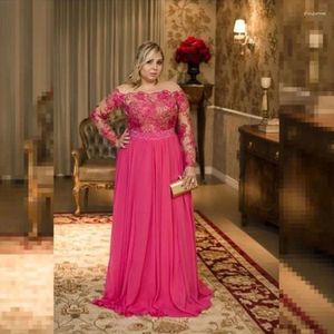 Sukienki imprezowe Fuchsia Elegancka matka panny młodej Drapt Floor Długość Plus Size Women Evening Prom Dress Wedding Guest