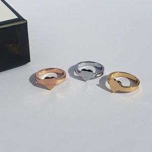 Kolczyki Projektant Womenhigh Wysokiej jakości projekt Designer Titanium Band Pierścienie Klasyczne biżuterię Pierścień Pierście