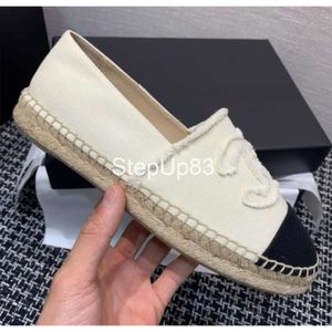 Luxury Casual Women Shoes Espadrilles Summer Designers Ladies Flat Beach Half Slippers Fashion Woman Loafers Fisherman Canvas Shoe