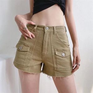 Pantaloncini di jeans casual con tasca sul bordo estivo dei jeans da donna 2024 Pantaloni a gamba dritta per adolescenti a vita alta larghi a tre punti