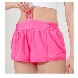 2024 Lululemeni Womens Yoga Shonts Exercise fiess Wear with Short Girls Running Elastic Pants Sportswear Pockets Log68