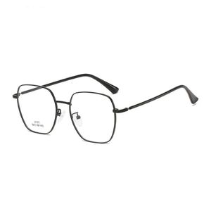 Анти-новые очки с синим светом, коричневые близорукие женщины с обнаженным лицом и небольшой внешностью могут быть оснащены плоскими линзами с высокой оправой