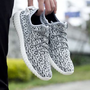 Skor varm sommar andas mesh löpskor män kvinnor plus storlek billiga sportskor gym sneakers mens tränare zapatillas de deporte