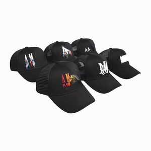 2022 Bollkåpor Lyxdesigners Hat Fashion Trucker Caps Högkvalitativa broderier Letters Multi Colors308i