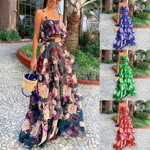 Classic Vacation Ensemble Women's Floral Print Tank Top and Flowy High-Waisted Midi Skirt Set for a Fashionable Getaway AST5848