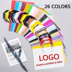 Envoltório de presente 100 pcs logotipo personalizado colorido sacos de compras plástico saco de festa dupla face impressão uma cor livre design marca de loja