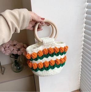 Totes Handmade Tulip Crochet Knitted Wood Handle Small Size Phone Bag Vintage Spring Aesthetic Cottage Core Portable Pocket Pouch
