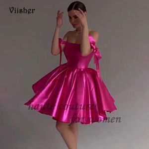 Viisher Pink Sparkly Satin Short Promドレスボウストラップレス付きAラインパフィーイブニングパーティードレスセクシーなミニカクテルガウン240320