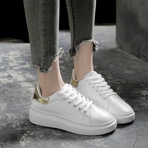 HBP Non-Brand Spring New White Buty Platforma damska Platforma Casual Buty Studenci Zwiększ sportowe buty do biegania