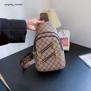 Çapraz Sınırlı Toptan Moda Marka Çantaları Yeni Dign Banliyö Çantası Baskılı Kadın Cep Telefonu Küçük Ve Çok Yönlü Omuz Sırt Çantası Crossbody